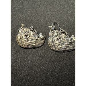 925 Sterling Silver Noah's Ark Hook Earrings